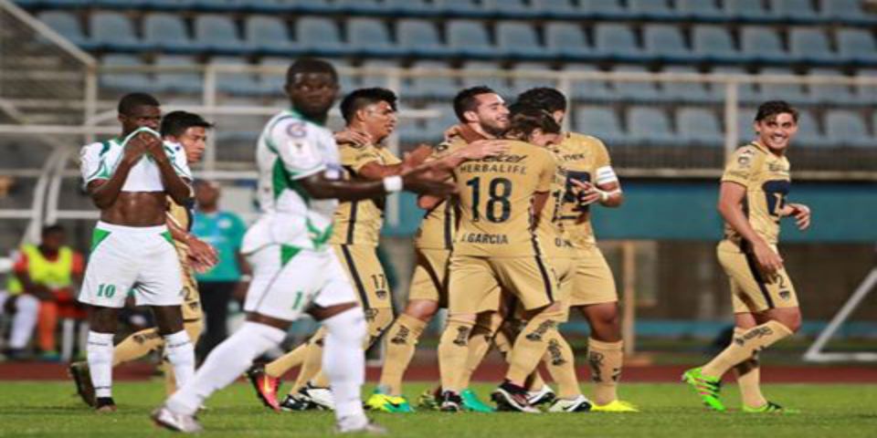 Palencia mantiene invicto a Pumas en Concachampions