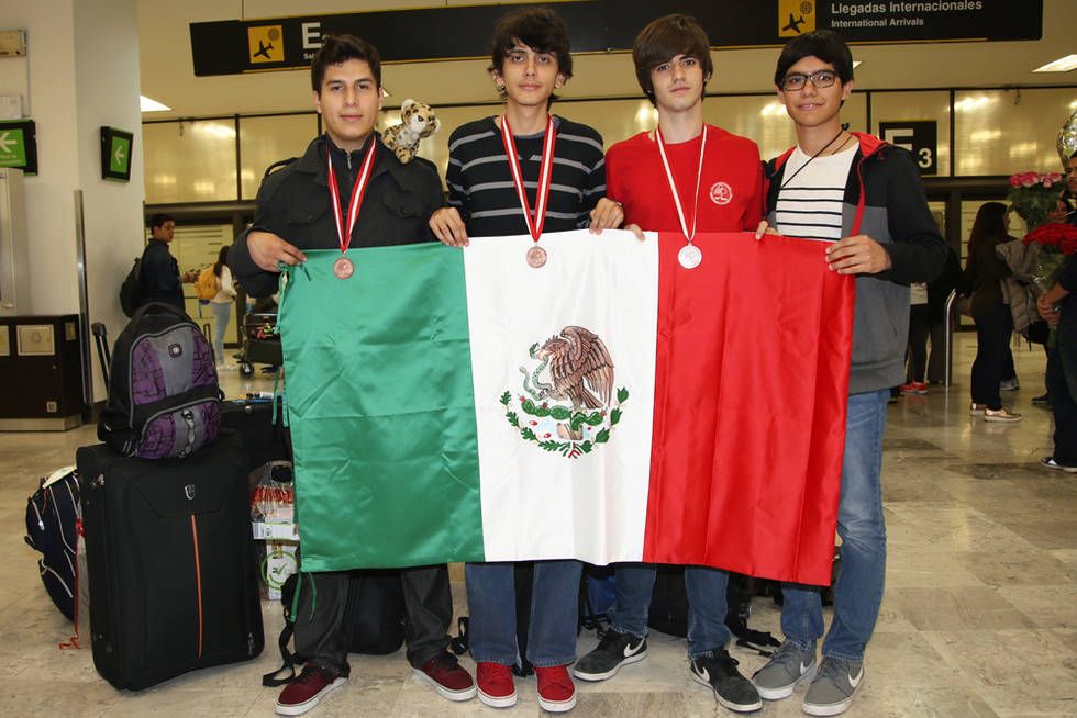 Mexicanos ganan 3 medallas de bronce en Olimpiada Internacional de Química