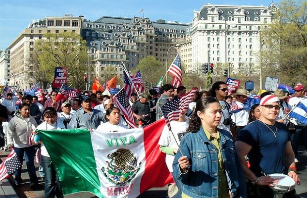 Demanda de mexicano podría beneficiar a miles de inmigrantes en EE.UU. - rally