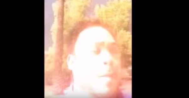 Video: rayo casi golpea a un hombre mientras usaba Periscope