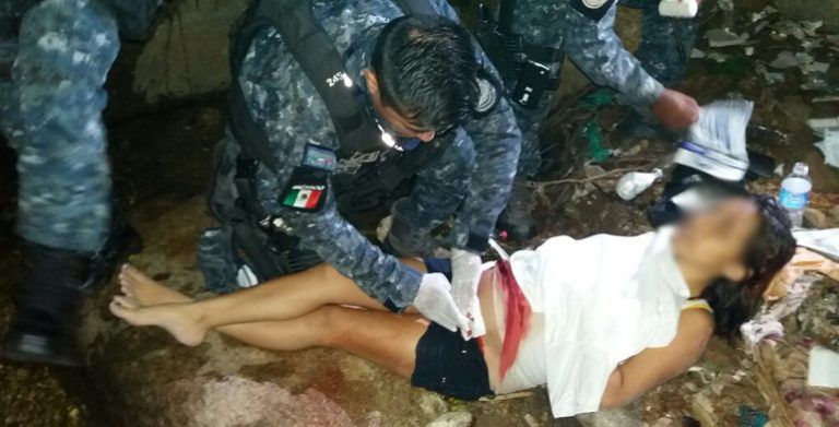 Arrojan secuestradores a embarazada a un barranco; es rescatada con vida - resc-768x391