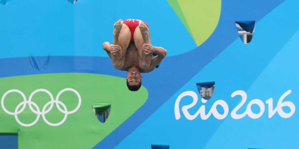 Rommel Pacheco Continuará En Los Clavados