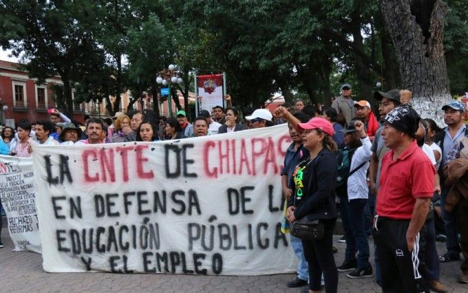 Darán de baja a 650 docentes faltistas en Chiapas y Michoacán - sep-2