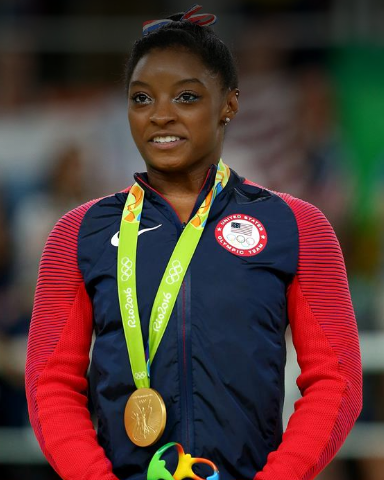 Simone Biles conquista su cuarta medalla de oro en Río - simone-biles-2
