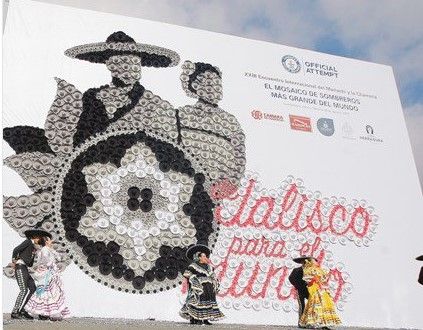Guadalajara logra Récord Guinness por mosaico de sombreros charros - sombrero-2