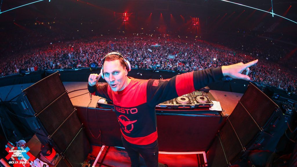 Los DJs mejor pagados - tiesto-1024x576