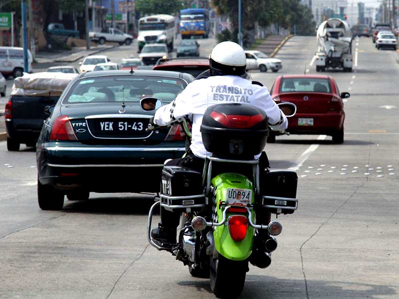 Secuestran a 4 policías de tránsito en Veracruz - transito_D