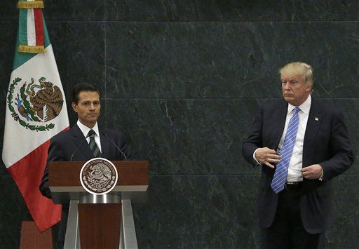 Trump insiste en que México pagará el muro - trumpito-3