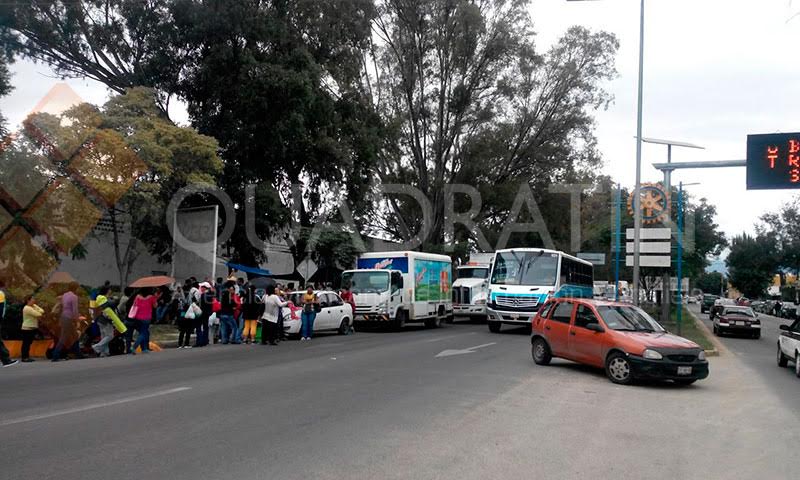 Instala Sección 22 retén en el crucero del Aeropuerto de Oaxaca - unnamed