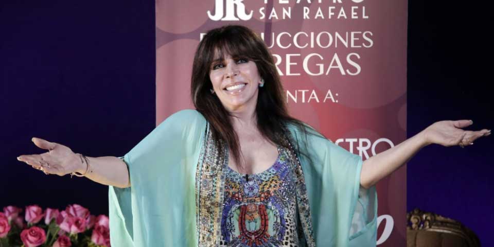 Operan de emergencia a Verónica Castro