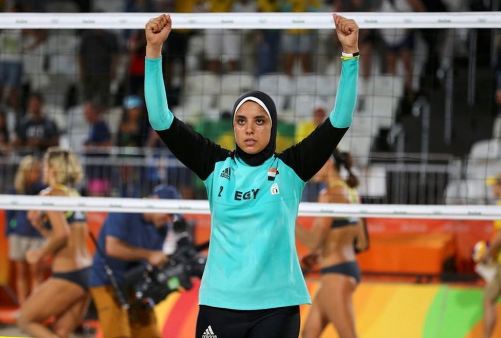 Jugadora egipcia de voleibol responde a las críticas de su velo - voleibol-3-1