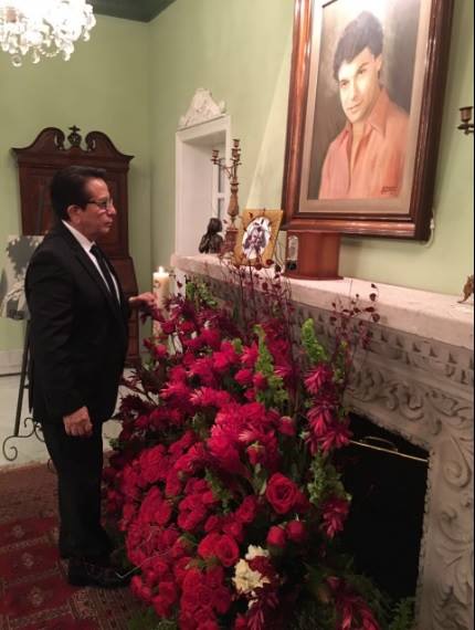 Regresan cenizas de Juan Gabriel a Ciudad Juárez - 14184440_1723203977943662_4382570252526484574_n