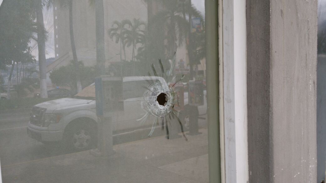 Hombres armados atacaron bar en Acapulco - 1fb20bc9-4b72-4129-96be-c1c33d7902bb