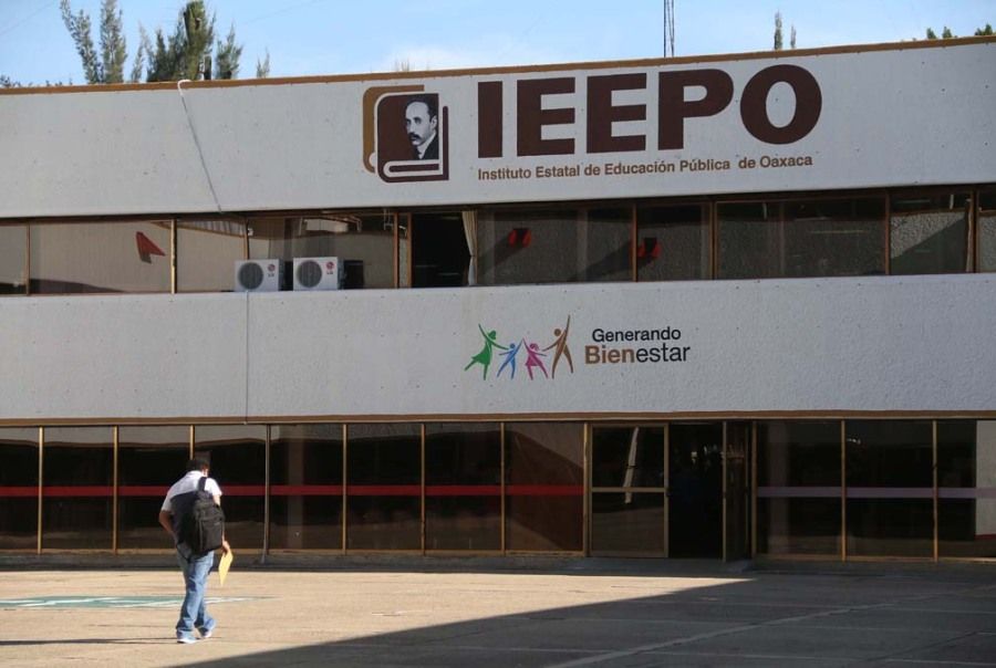 IEEPO demandará a normalistas responsables de destrozos y robo - 2-123