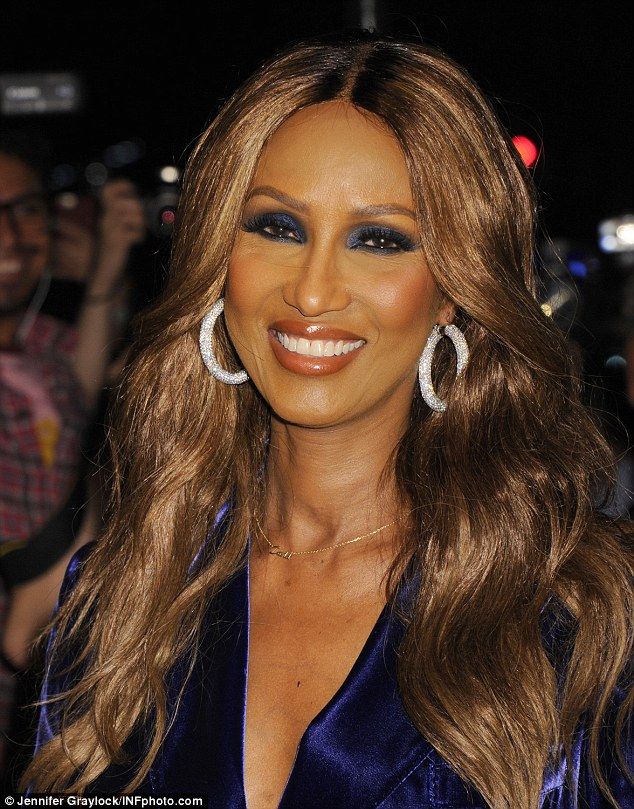 La familia de David Bowie esparció cenizas del músico en festival - 380D4CB400000578-3784481-image-a-71_1473631073891