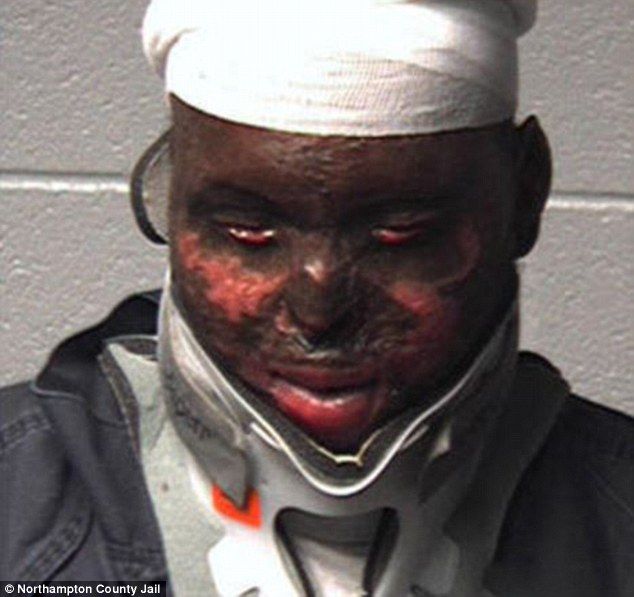 Choca, mata a 3 personas, entra en coma y cuando despierta escapa - 386981A200000578-3791883-image-m-12_1473981534869