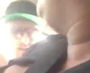 Video: chofer de Uber saca a mujer del coche violentamente