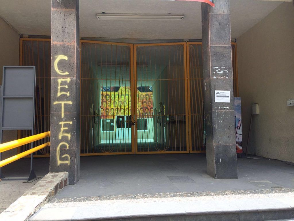 Liberan maestros el Ayuntamiento de Acapulco - 5784f6c9-1554-4558-a3d2-f04ac39f7beb-1024x768