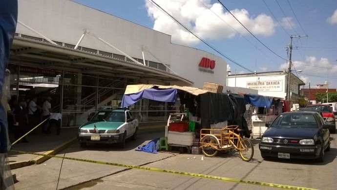 Ejecutan a taxista en terminal de autobuses en Tuxtepec