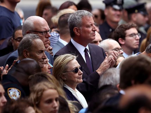 Estados Unidos conmemora el 11 de septiembre con un minuto de silencio - 9-11-7