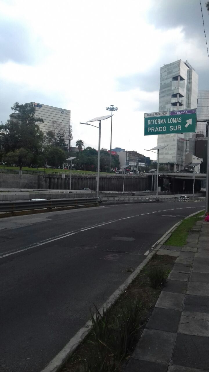 Policías resguardan lugar del doble asalto en Periférico - Asalto-Periférico-8