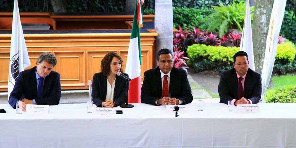 Acuerdan creación de tarjeta de transporte público metropolitana