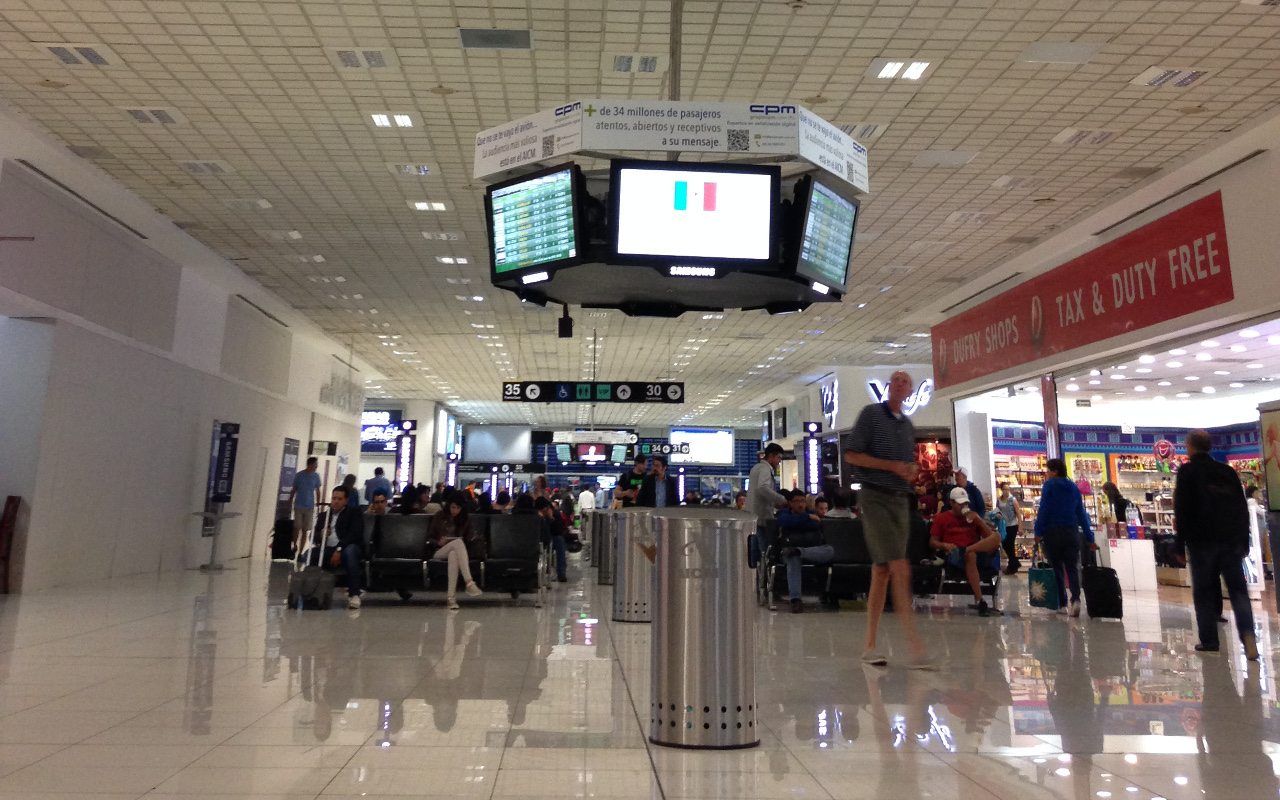 Este martes inician sanciones a aerolíneas por demoras