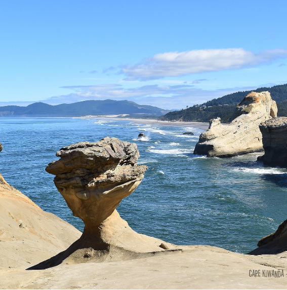 Video: vándalos destruyen roca icónica en EE.UU.