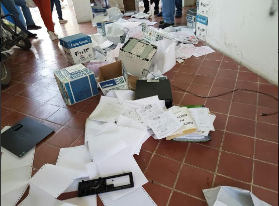 IEEPO demandará a normalistas responsables de destrozos y robo - Captura-de-pantalla-2016-09-09-a-las-17.05.13