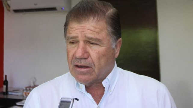 Piden cárcel para alcalde que se vitoreó a él mismo durante el Grito