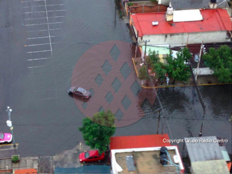 Continúan inundaciones en Xochimilco - Captura-de-pantalla-2016-09-28-a-las-9.00.27