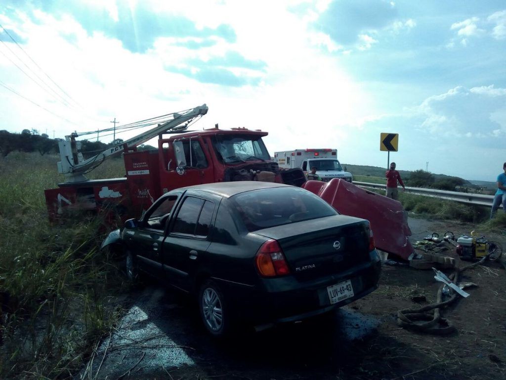 Accidente deja 11 muertos y ocho heridos en Jalisco - CsRrTnEVUAAbibX-1024x768