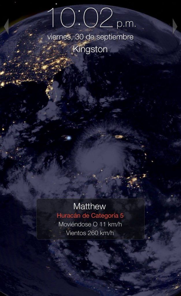 Matthew se convirte en huracán categoría 5 - CtppmbPUAAAlpZj-627x1024