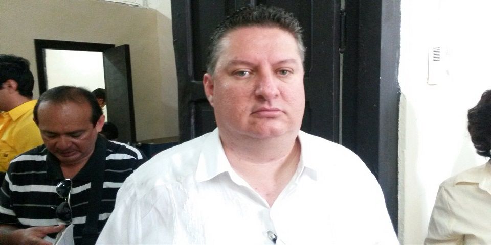 Detienen a excandidato del PRD en Campeche