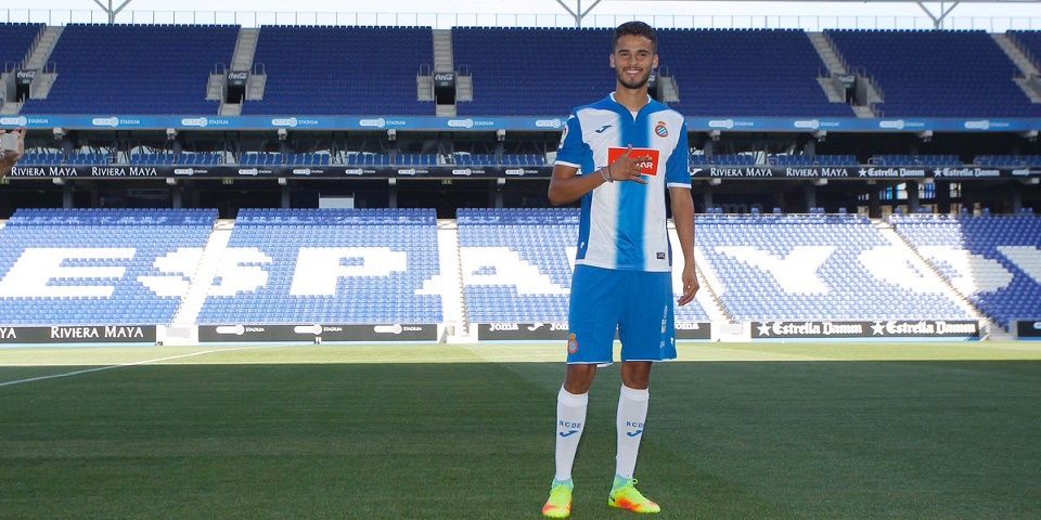 Presentan a Diego Reyes con el Espanyol de Barcelona