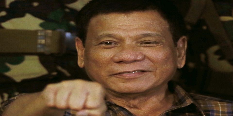 Presidente de Filipinas se dice ‘contento de matar’ a drogadictos