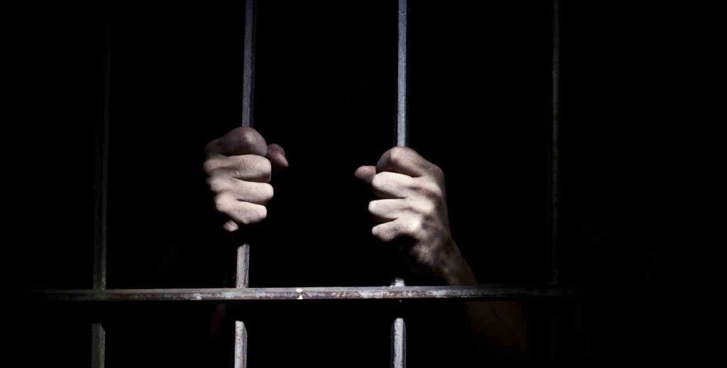 Sentencian a 16 años de cárcel a sacerdote pederasta en Oaxaca - El-experimento-de-la-carcel-de-Stanford-2-e1473791056394-1024x519