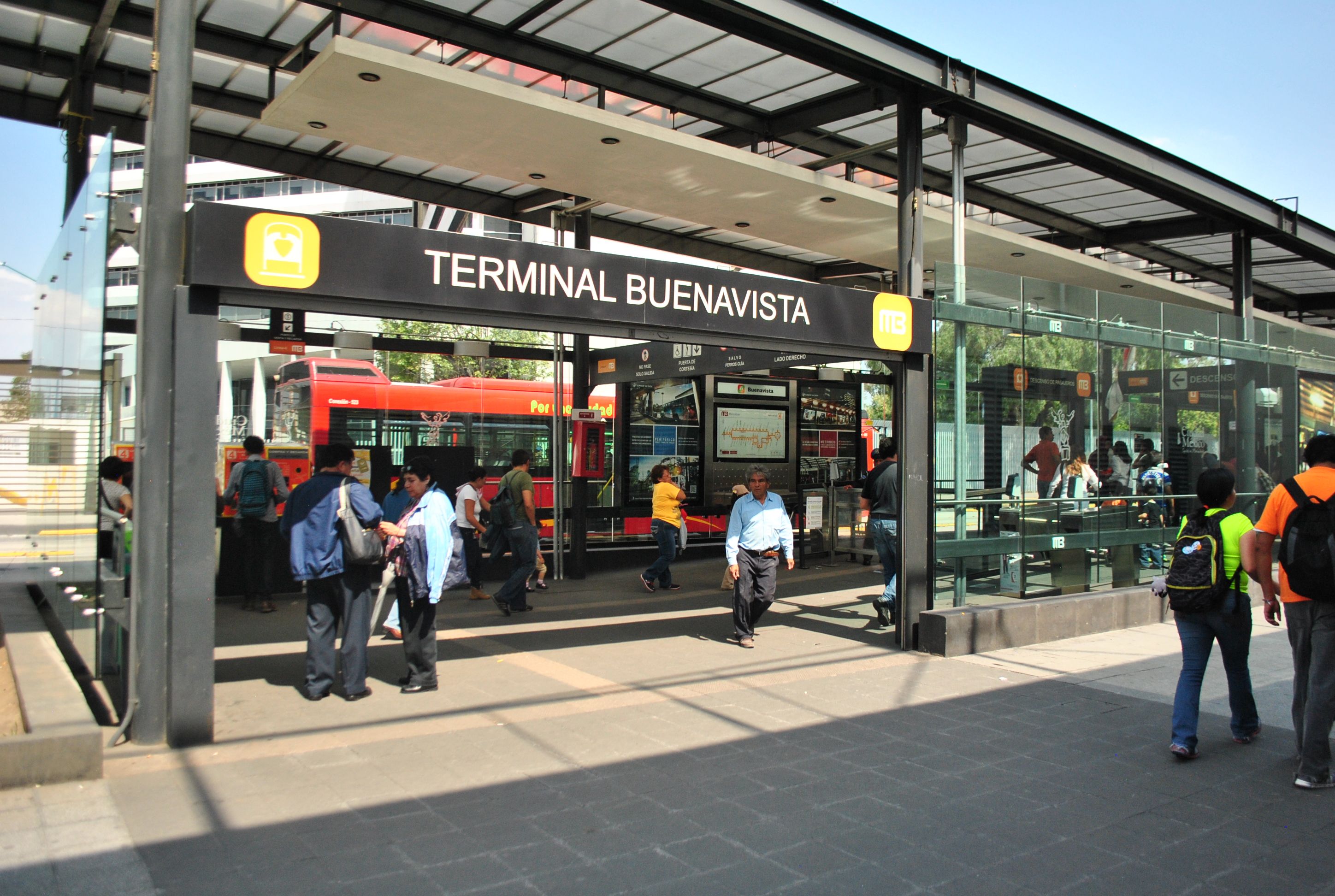 Metrobús Buenavista suspenderá servicio durante simulacro
