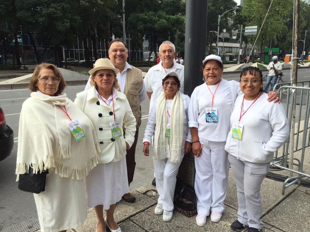 Frente Nacional por la Familia se manifiesta en el Ángel de la Independencia - Frente-Nacional-por-la-Familia-16