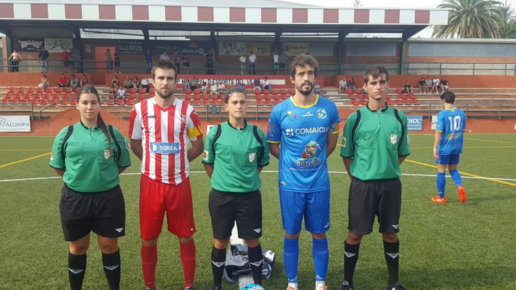 Árbitra suspende partido por insultos machistas - Futbol-Machismo-Futbol_153746326_15718641_1706x960