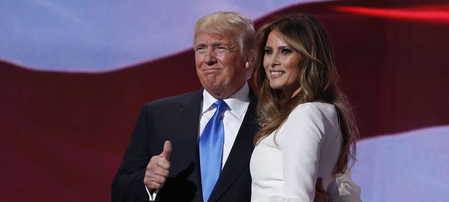 Daily Mail se retracta de artículo contra Melania Trump