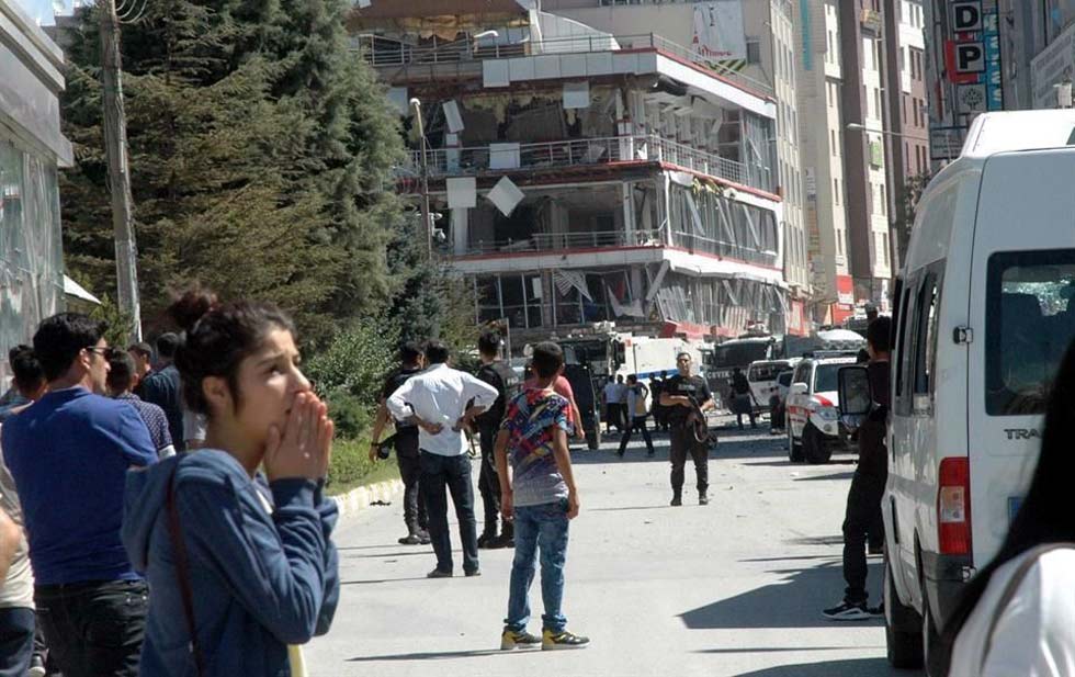 Coche bomba deja 48 heridos en Turquía - INT12803730c3ebded_0