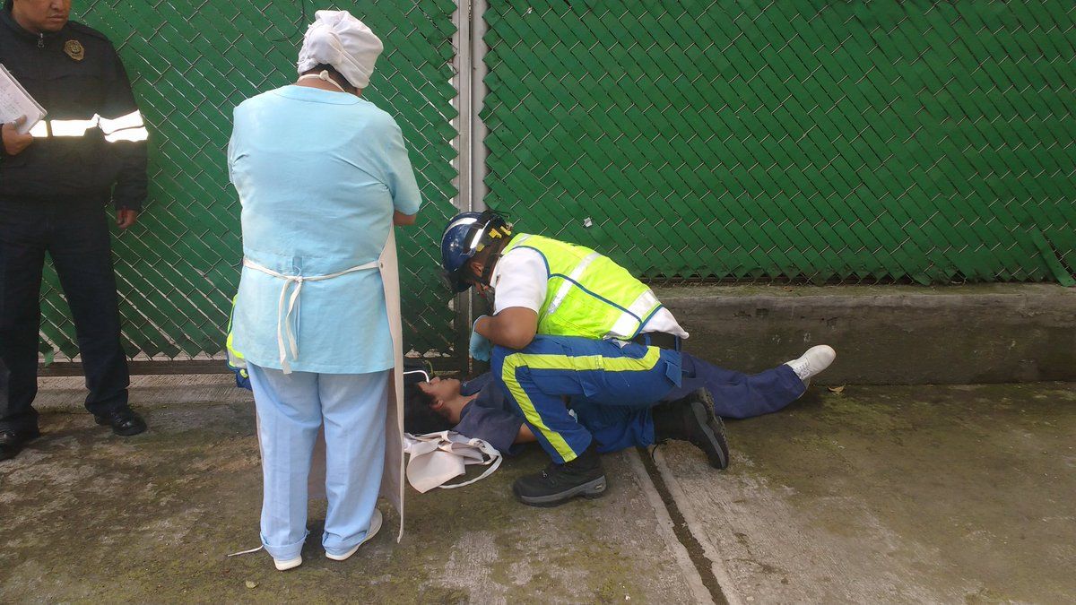 Dos heridos tras explosión en laboratorio en la Portales - Portales-Norvet-Laboratorio-Explosión-ricardovitela-3