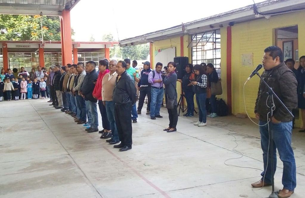 CNTE inicia ciclo escolar en Nochixtlán