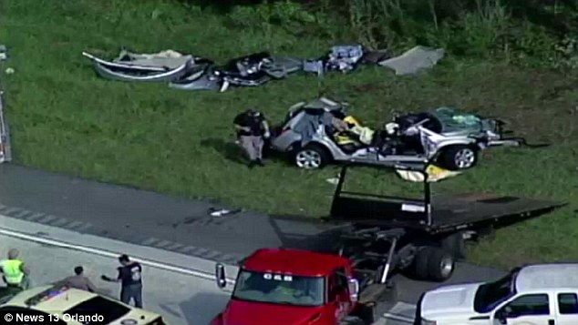 Ahorran para llevar a sus hijas a Disney y mueren en accidente