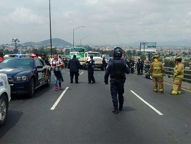 Choque deja 18 heridos en Iztapalapa