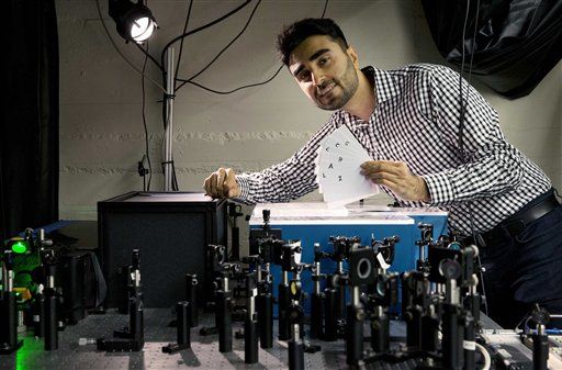 Crean artefacto capaz de leer libros sin abrirlos - ae52ee1e8b93522ea40f6a7067000925