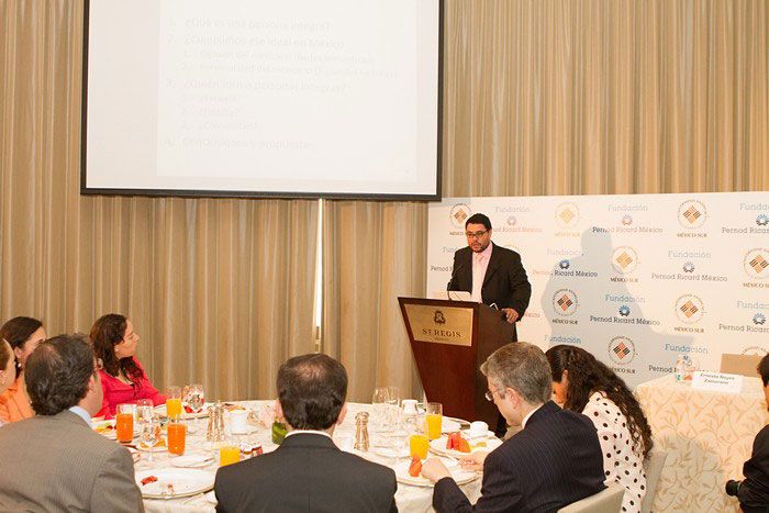 Más de 100 mil alumnos de primaria consumen alcohol en México - alcohol-II