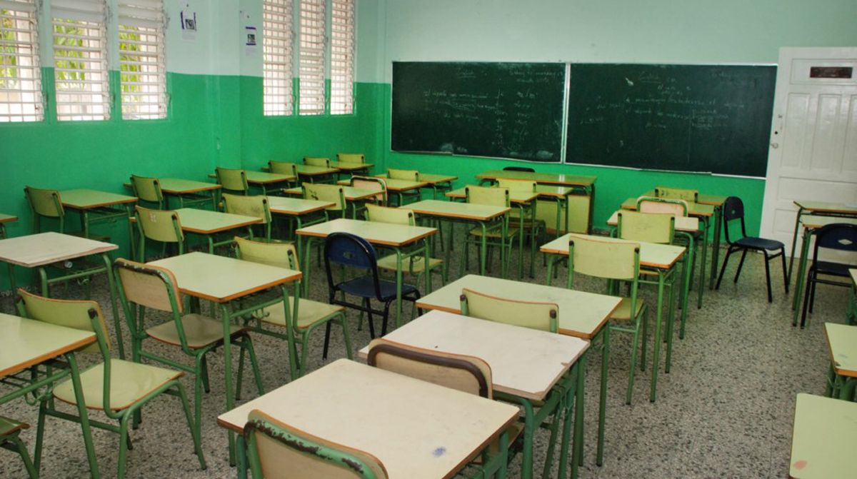 Sonora suspende clases en educación básica y media superior por Newton