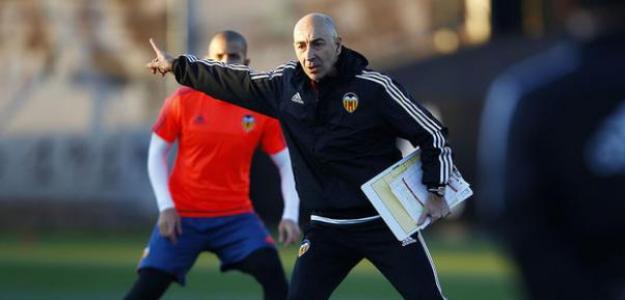 Valencia despide a Ayestarán tras sumar 4 derrotas consecutivas